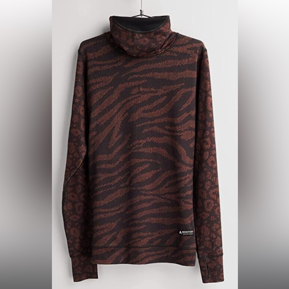 Burton ladies mid weight base layer long neck animal mash up size medium